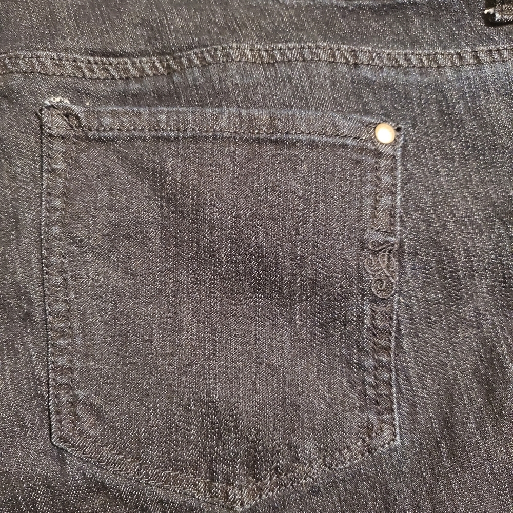 Junior Plus 24 Jessica Simpson Rockin Curvy Boot Jeans - Picture 6 of 6